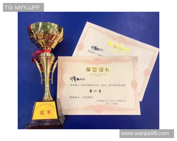 北京羽毛球队以78分稳居联赛积分榜首位展现强劲实力与团队合作精神 北京羽毛球队以78分稳居联赛积分榜首位展现强劲实力与团队合作精神