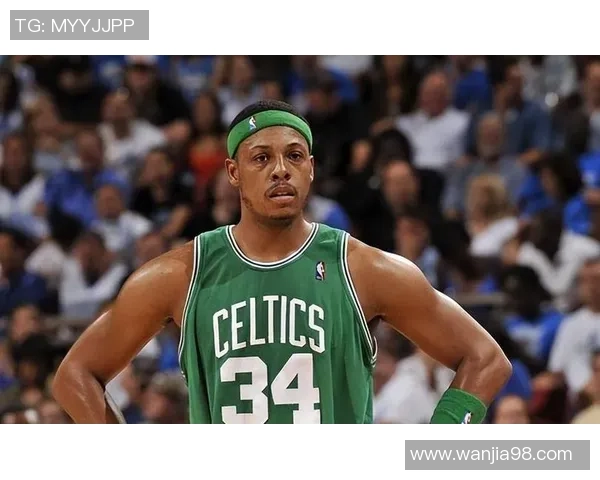 足球明星背后的故人故事与他们的传奇人生交织的情感纽带 足球明星背后的故人故事与他们的传奇人生交织的情感纽带